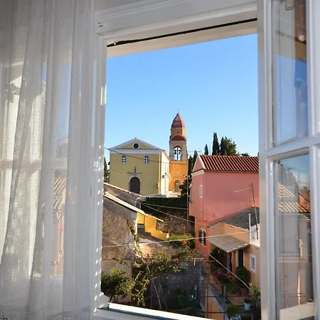 Feriehus The Noon House Corfu (city)