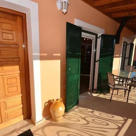 The Noon House * Corfu (city)