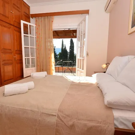 The Noon House Corfu (city)